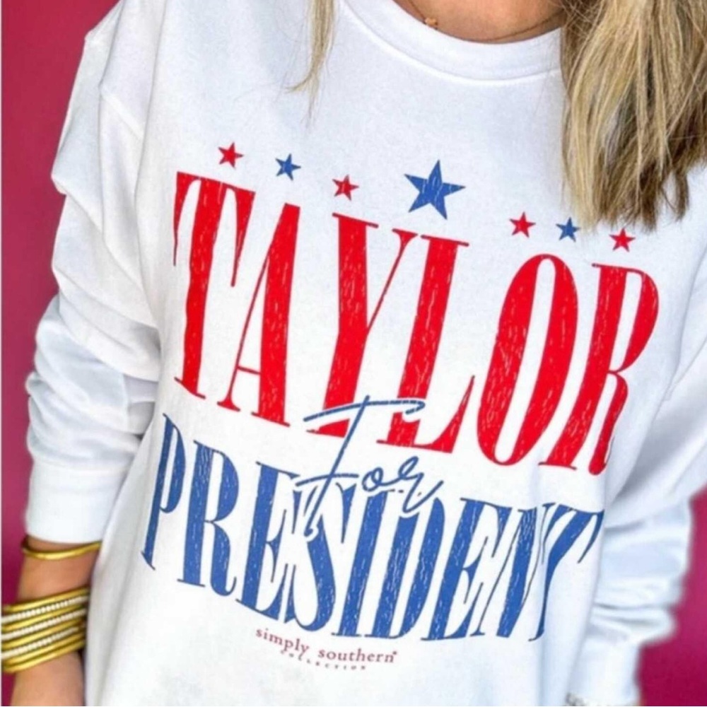 Simply Southern 'Taylor for‎ President' White Sweatshirt NWT